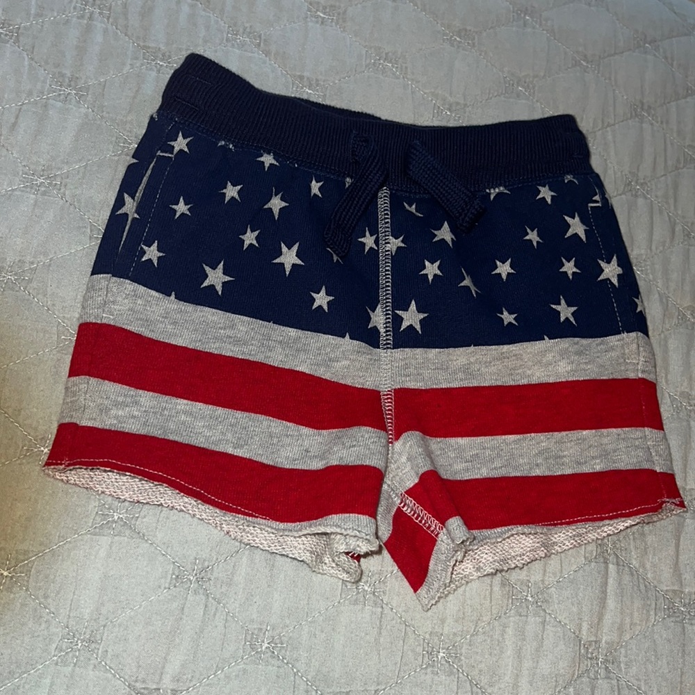NWT OshKosh Infant Shorts